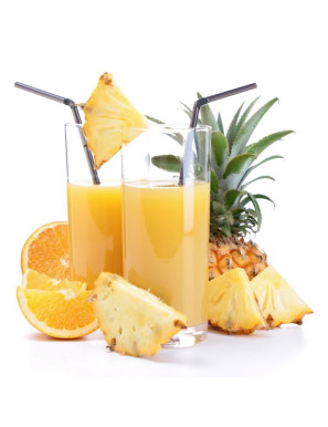Bebida proteica de piña y naranja